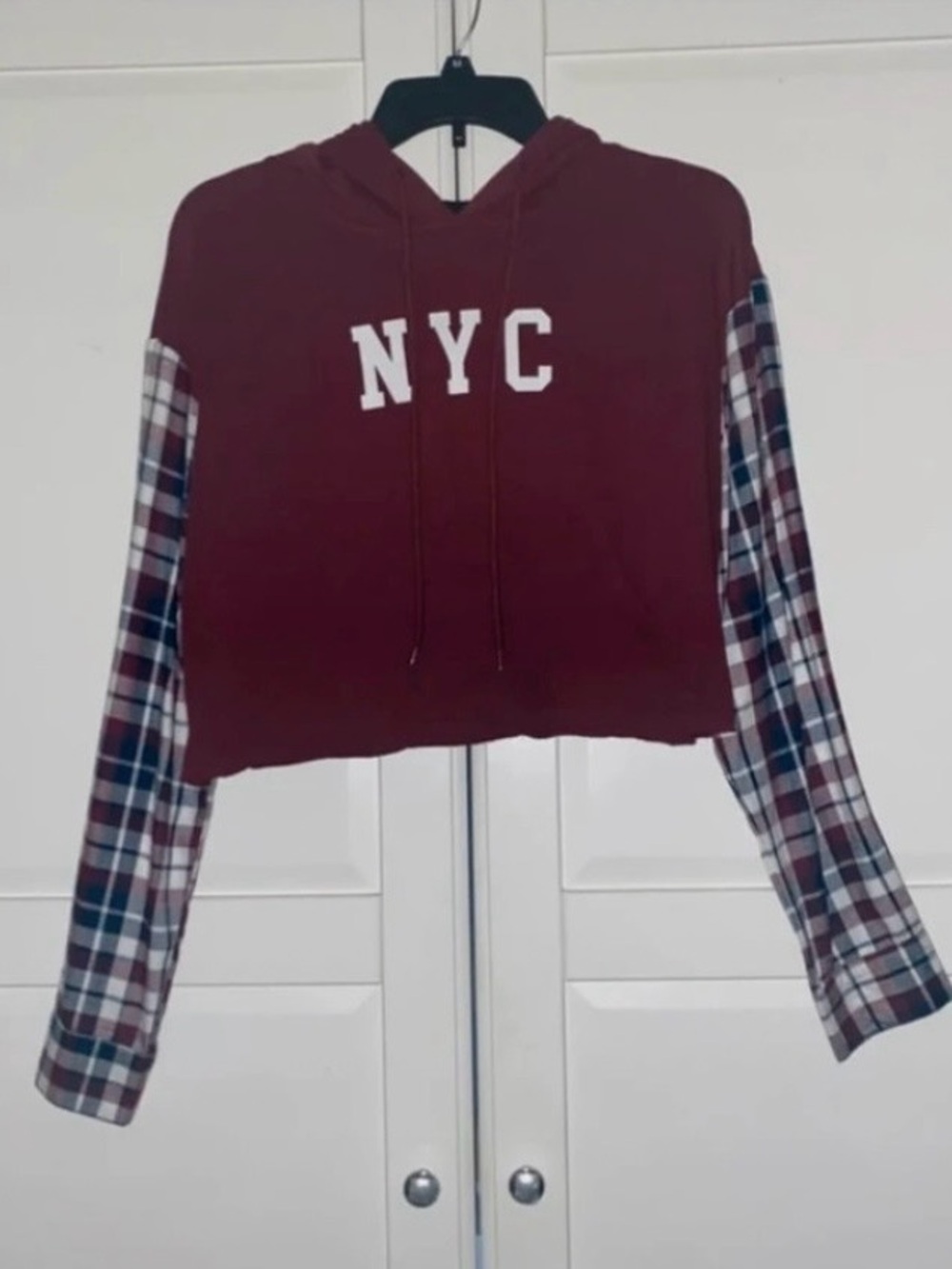 Forever 21 Burgundy NYC Cropped Hoodie with Plaid Long Sleeves, Size M